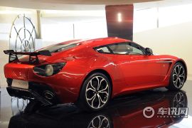 阿斯顿·马丁-V12 Zagato 2012