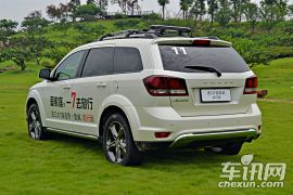 道奇-酷威-2.4L 两驱旅行版