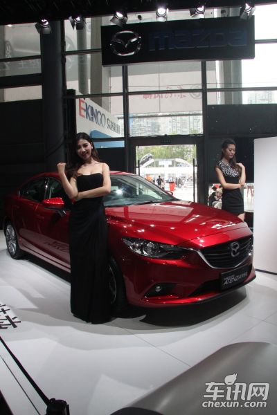 长安马自达3号车模