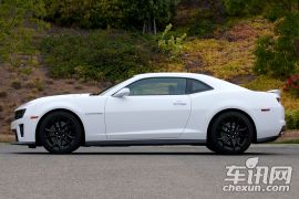 雪佛兰-科迈罗Camaro ZL1 2012