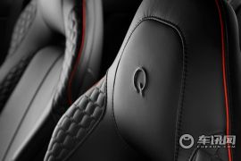 阿斯顿·马丁-V12 Vantage By Q 2014