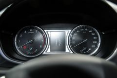 铃木-超级维特拉