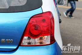 众泰电动车云100上市发布会