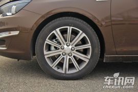 东风标致-标致408-1.8L 手动领先版