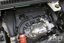 东风标致-标致3008-1.6THP 罗兰・加洛斯版