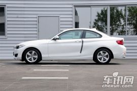 宝马-宝马2系-220i 领先型