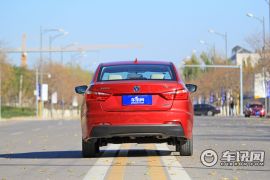 长安汽车-悦翔V7-1.6L 自动乐享型