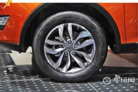 外表刚猛的居家男人 车讯网静态体验绅宝X65