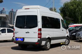 福建奔驰-凌特-2.1T佳旅 中轴版