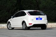 长安福特-福克斯-两厢经典 1.8L 自动酷白典藏版