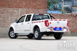 长城汽车-风骏5-2.4L欧洲版 四驱领航型大双排4G69S4N