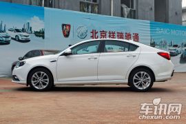 上汽集团-MG6-掀背 1.8T 90周年赛道冠军版精英型
