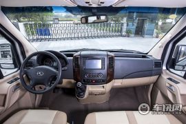 厦门金龙联合-凯特-2.8T轻型客车豪华型SC28R