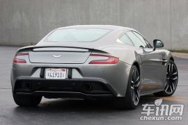 阿斯顿·马丁-Vanquish 2015
