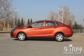 海马汽车-海马M3-1.5L CVT舒适型