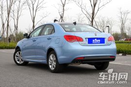 上汽集团-荣威550-550 Plug-in 旗舰版