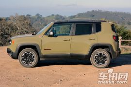 Jeep-自由侠 2015