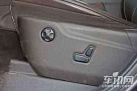 Jeep-大切诺基-3.6L 旗舰尊耀版