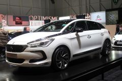 标致雪铁龙集团-DS5