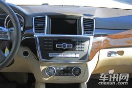 奔驰-奔驰M级-ML350 4MATIC柴油版