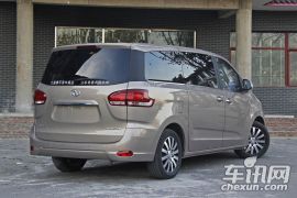 上汽商用车-上汽大通G10-2.0T 自动豪华行政版