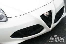 阿尔法罗密欧-阿尔法罗密欧 4C Spider 2015