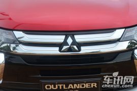 三菱-欧蓝德-2.4L 四驱精英版 5座