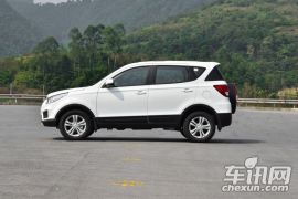 北汽银翔-幻速S2-1.5L 手动幸福版