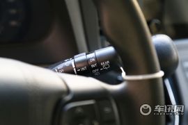 丰田-Sienna-丰田塞纳3.5两驱低配 美规  