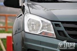 江西五十铃-瑞迈-2.8T两驱豪华款JE493ZLQ4CA