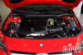 奔驰-奔驰CLA级-CLA 220 4MATIC  ￥31.8