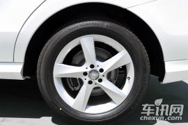 奔驰-奔驰M级-ML 400 4MATIC动感型  ￥91.6