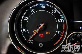 宾利-飞驰-4.0T V8 尊贵版   ￥335.8