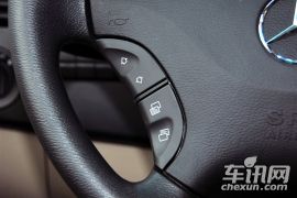 福建奔驰-凌特-2.1T尊旅 中轴版  ￥41.6