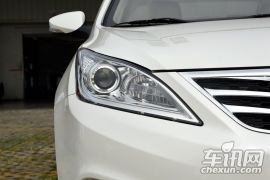 长安汽车-长安逸动-1.6L 自动豪华型  ￥8.89