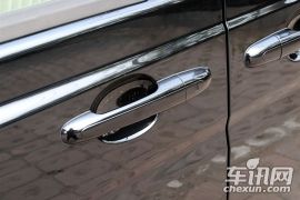 福建奔驰-唯雅诺-3.5L 卓越版   ￥68.9