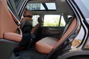宝马-宝马X5-xDrive28i  ￥75.8