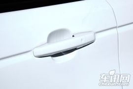 路虎-揽胜运动版-3.0 V6 SC HSE  ￥104.8