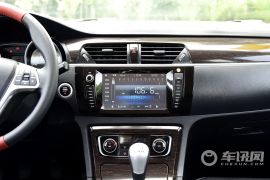 众泰汽车-众泰T600-家用版 2.0T 手动豪华型  ￥9.68