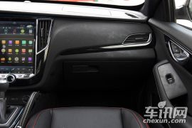 众泰汽车-众泰SR7-1.5T 手动魔方之心版