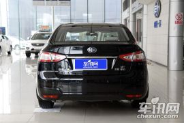 一汽奔腾-奔腾B90-1.8T 自动豪华型