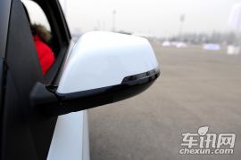 众泰汽车-众泰芝麻E30-基本型  ￥17.98