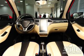 众泰汽车-众泰芝麻E30-基本型  ￥17.98