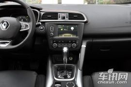 东风雷诺-科雷嘉-2.0L 四驱至尊版