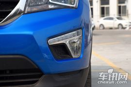 长安汽车-长安CS15-1.5L 手动时尚版