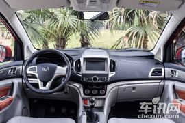 北汽银翔-北汽幻速H3F-1.5L 豪华型 7座