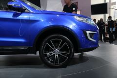 江铃汽车-驭胜S330