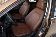 一汽吉林-森雅R7-1.6L 豪华型