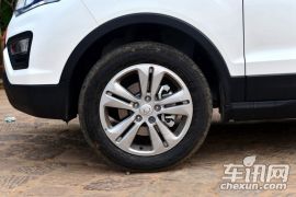 长安汽车-长安CX70-1.6L 手动豪华型