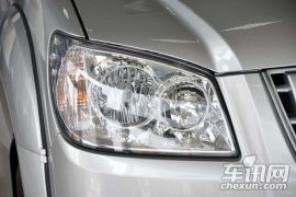 江铃汽车-宝威-2.8T 两驱5座LX  ￥9.58